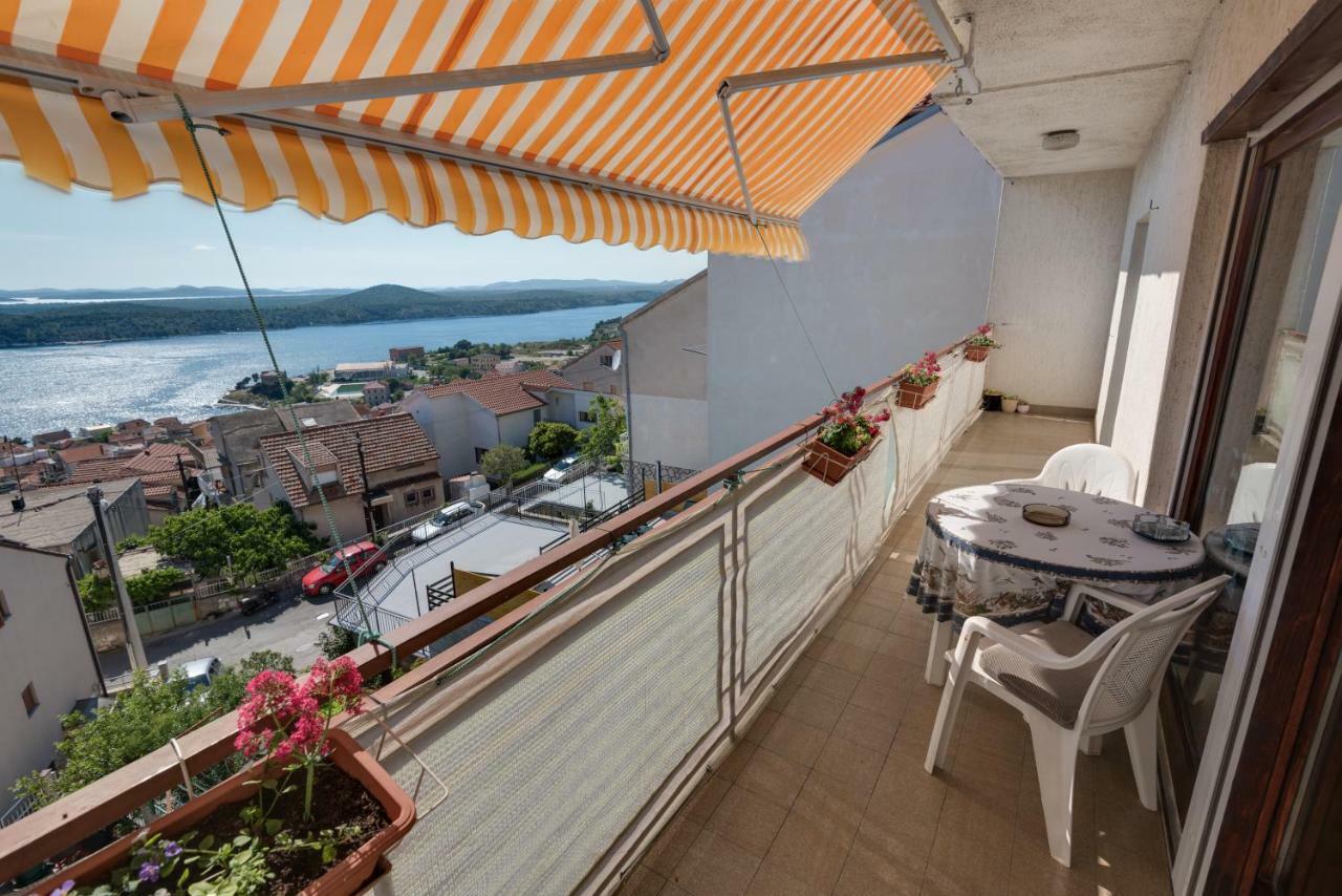 Lara Apartment Šibenik Eksteriør billede